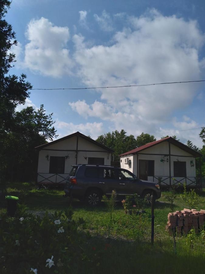 Апарт-Отель "У Речки" Kuchkisabano 外观 照片