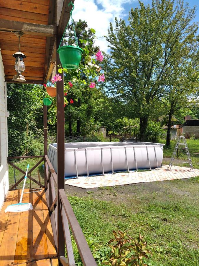 Апарт-Отель "У Речки" Kuchkisabano 外观 照片